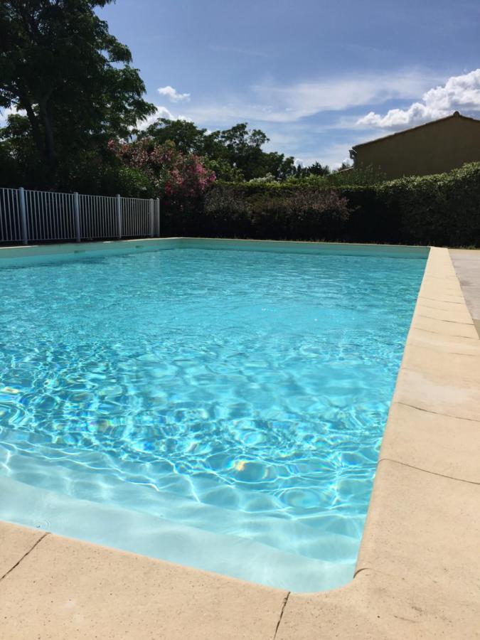 Appartement Residence Prive Avec Parking Wifi Clim Piscine Avignon Bagian luar foto