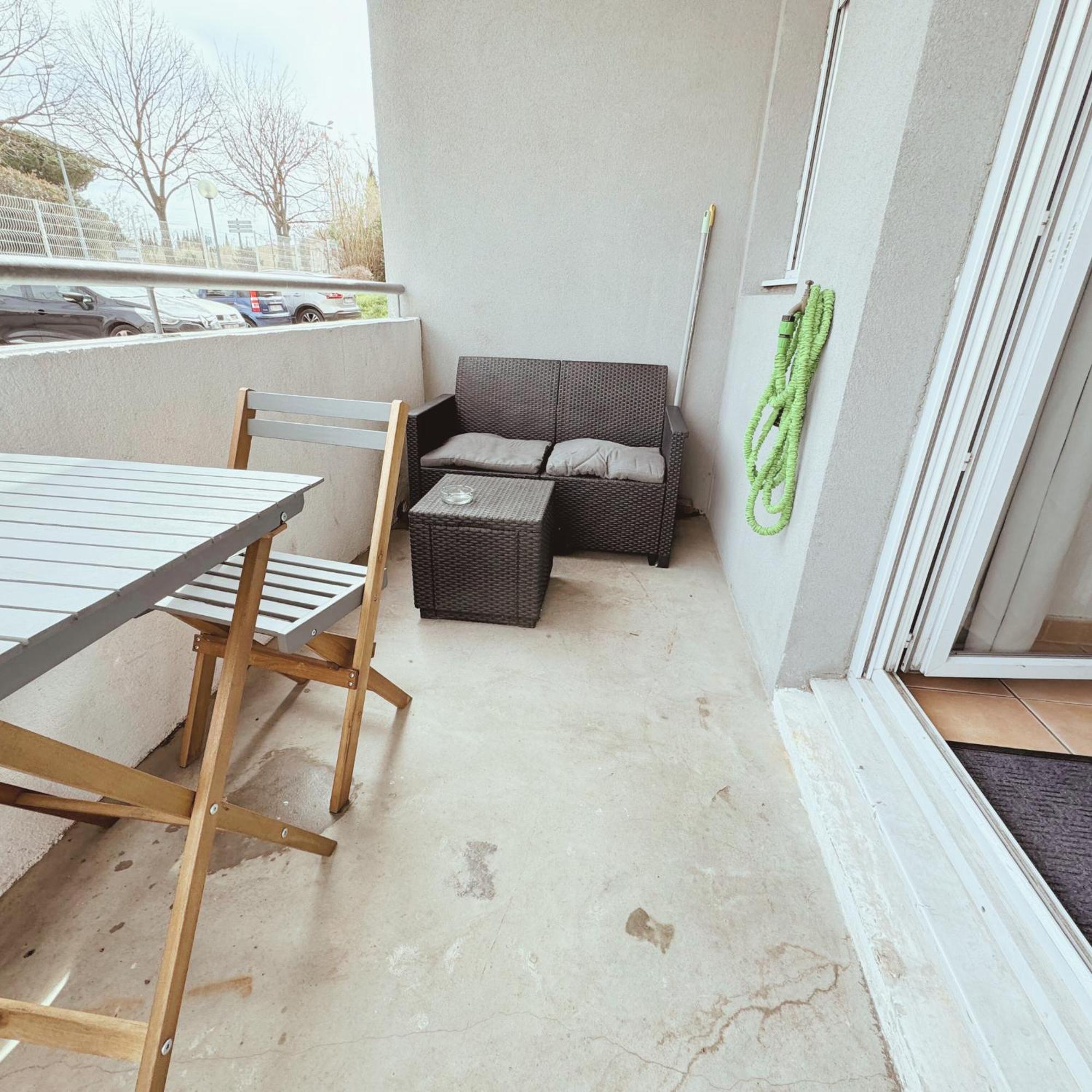 Appartement Residence Prive Avec Parking Wifi Clim Piscine Avignon Bagian luar foto